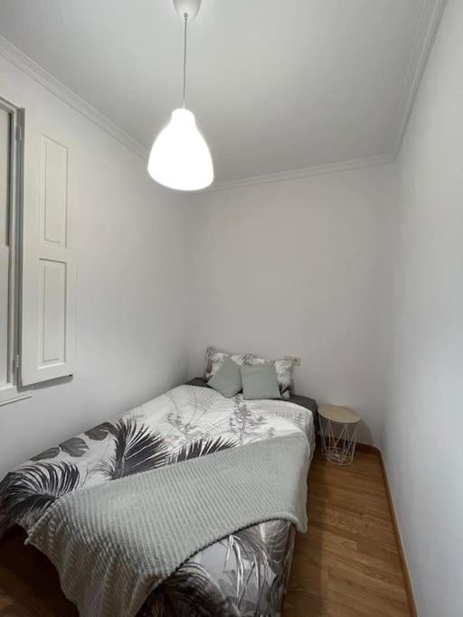 Atico Vintage Con Terraza Apartment Vigo Bagian luar foto