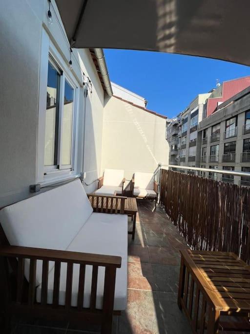 Atico Vintage Con Terraza Apartment Vigo Bagian luar foto